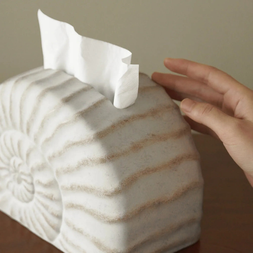 Conch ramble resin tissue box decoration in modern simplicity style