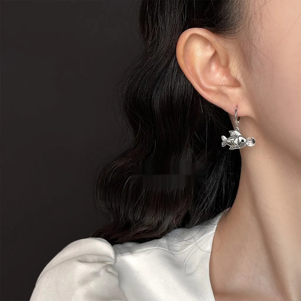 Women's copper bubble fish earrings with goldfish animal design and electroplated finish