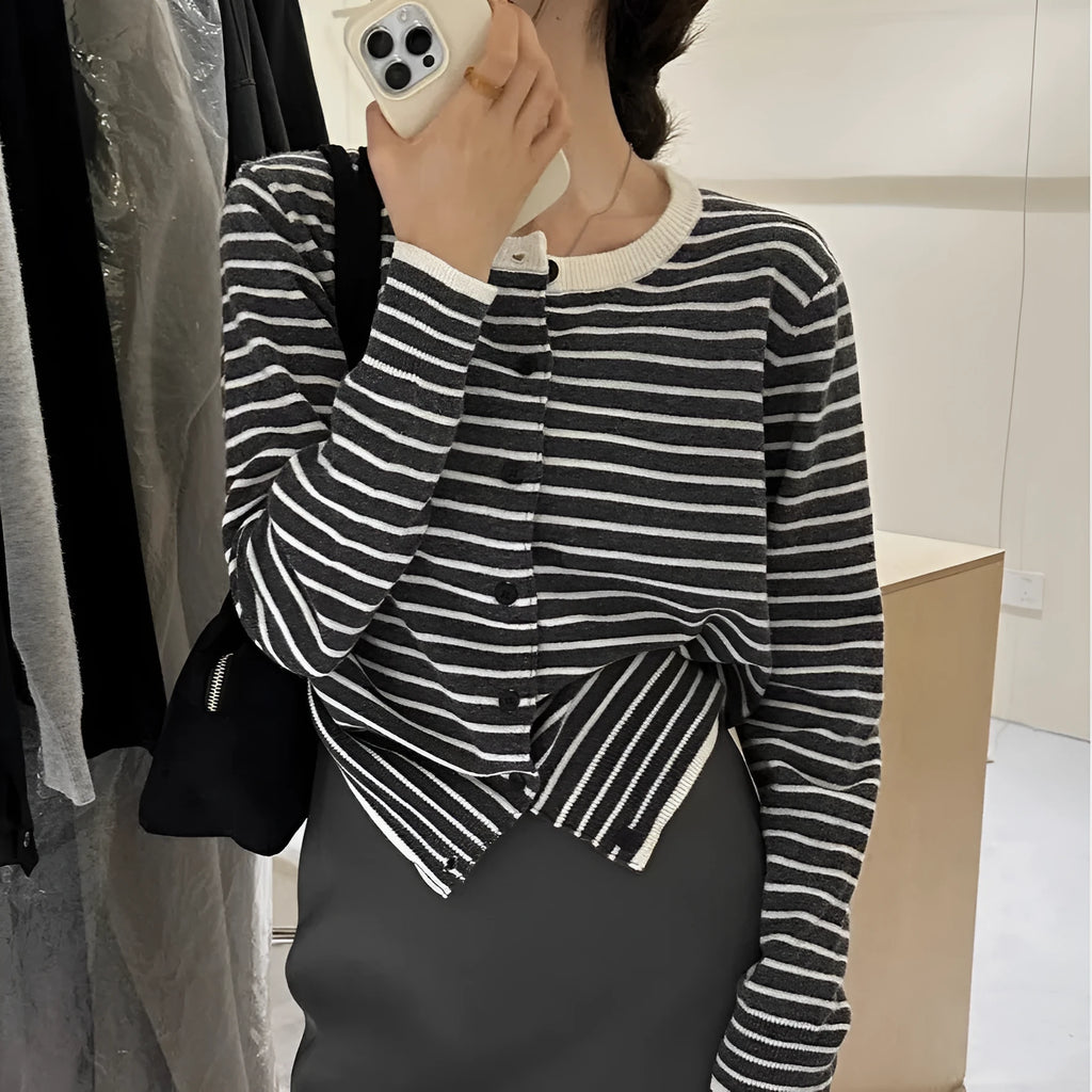 Women's dark grey and white striped cardigan with slim fit and 40cm length