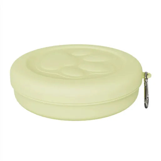 Collapsible silicone dog food and water bowl in light pink and green colour options