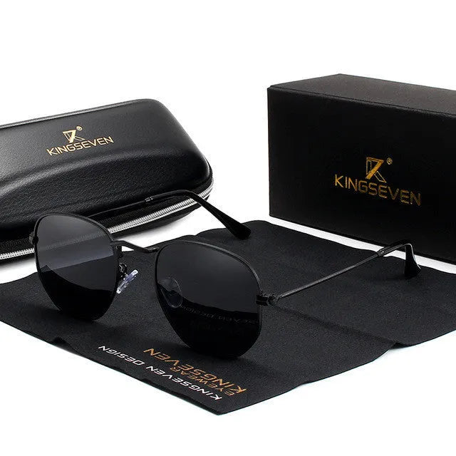 Classic round sunglasses for men with retro design in multiple colour options