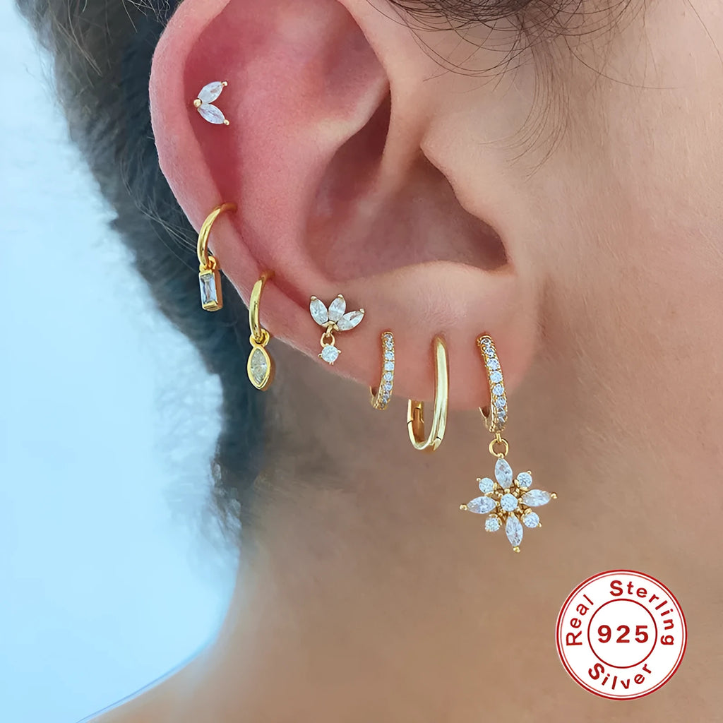 S925 sterling silver snowflake pendant earrings with inlaid gemstone in white or yellow gold colour.