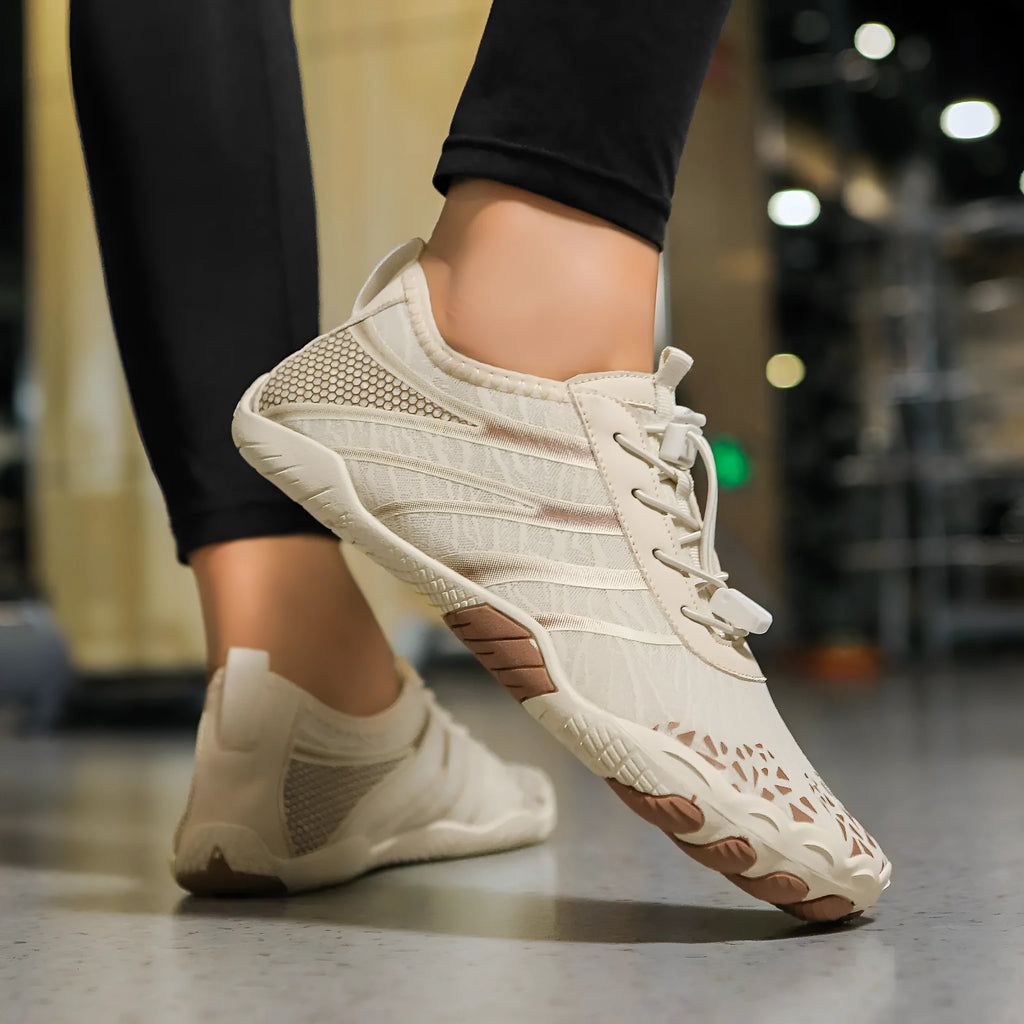 Lycra stretch fabric beach running shoes in multiple colours and sizes 36-46 for men and women