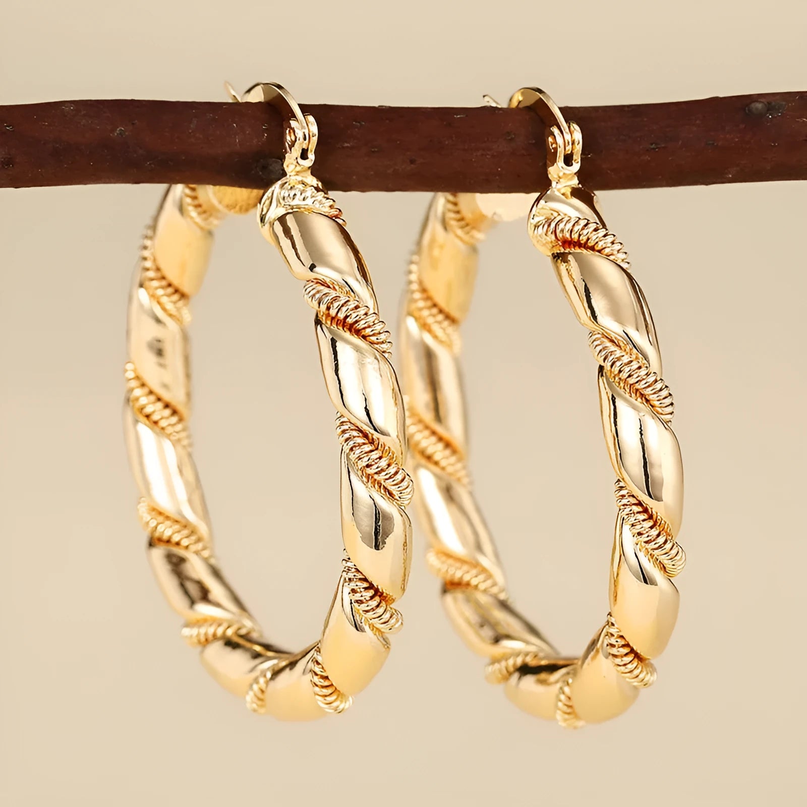 Geometric women's earrings with ring ear clip design in golden copper material