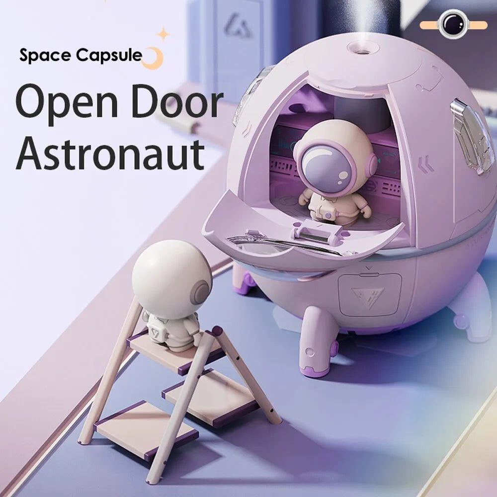 Astronaut-themed USB desktop humidifier with colourful LED lights and 220ml water tank