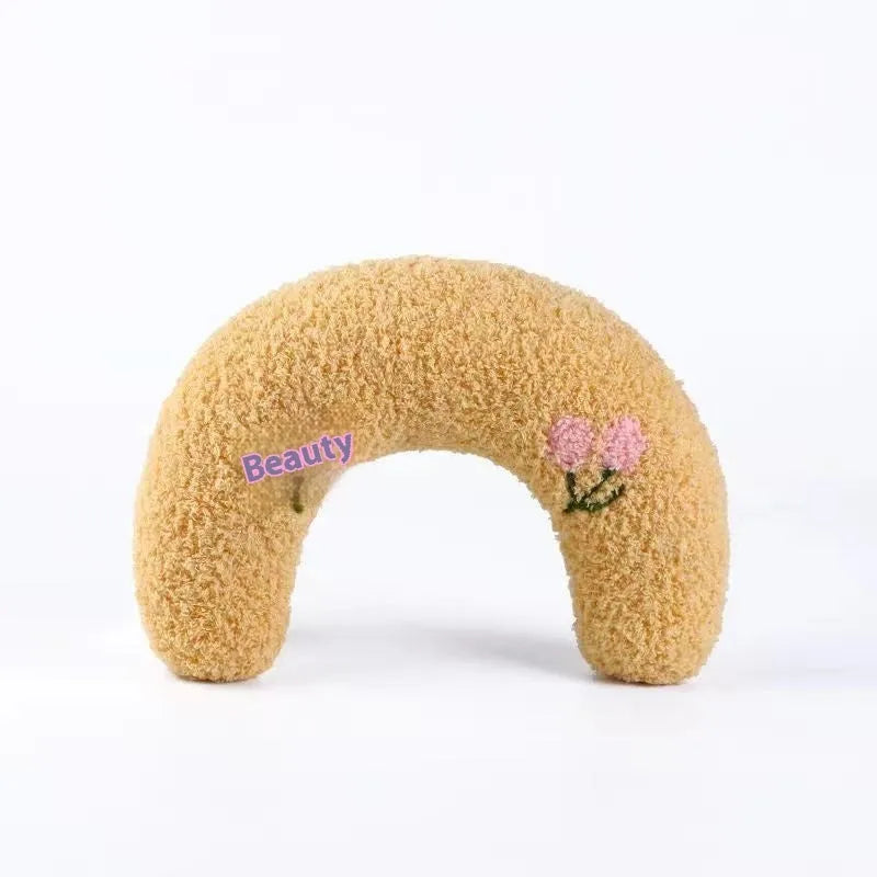 Cat sleeping mat with U-shaped neck pillow in moon and question mark styles