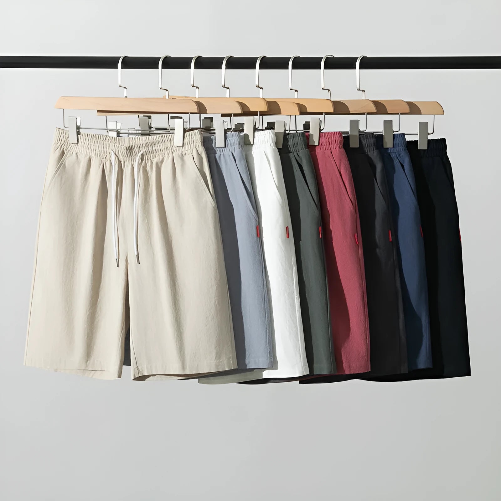 Casual cropped trousers in cotton-linen fabric with a drawstring waist, shown in a solid colour.