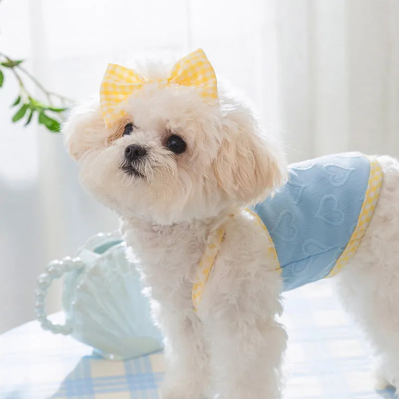 Small dog vest with heart relief texture bow suspenders in elastic polyester fabric