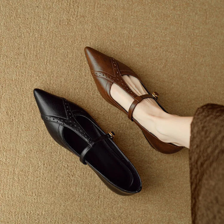 Women's brown pointed toe low-cut flat shoes with cowhide upper and soft sole