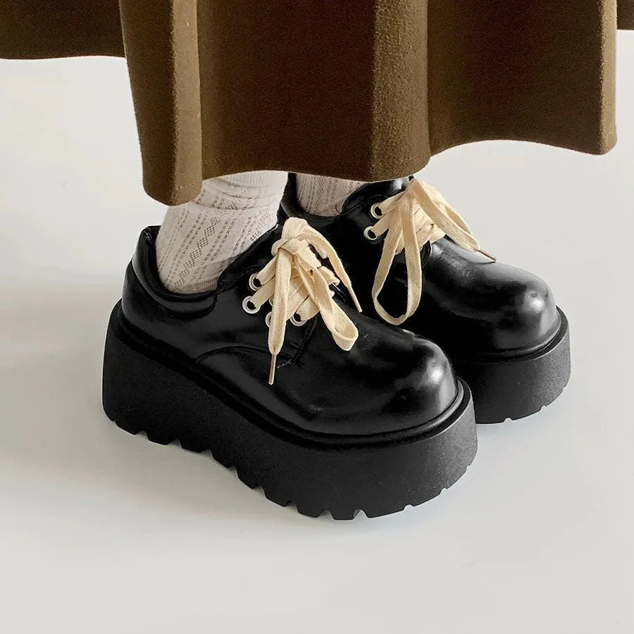 Women's matte black retro lace-up shoes with thick sole and 6-8cm heel