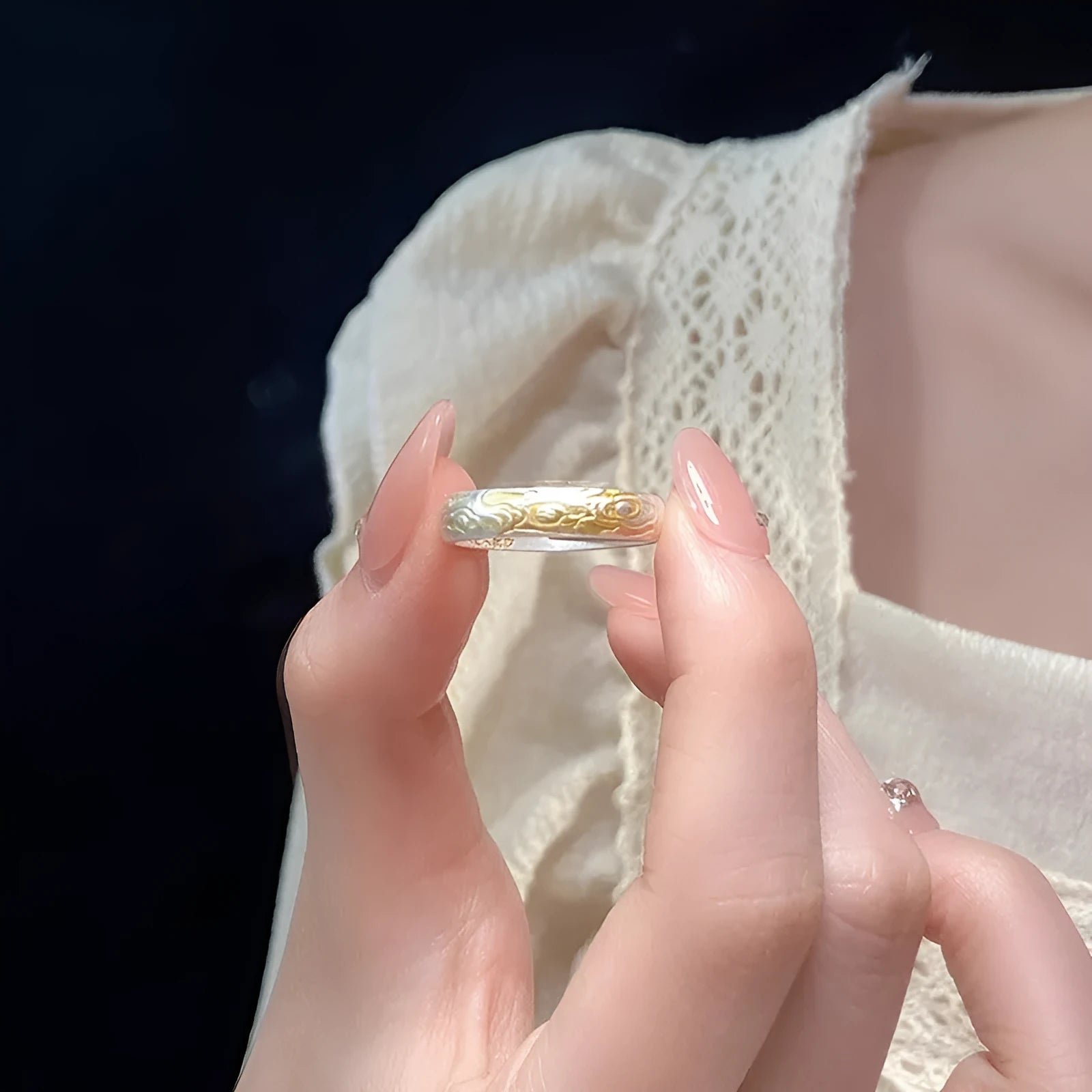 Open-mouth white copper ring with Xiangyun pattern featuring electroplated silver and gold geometric design