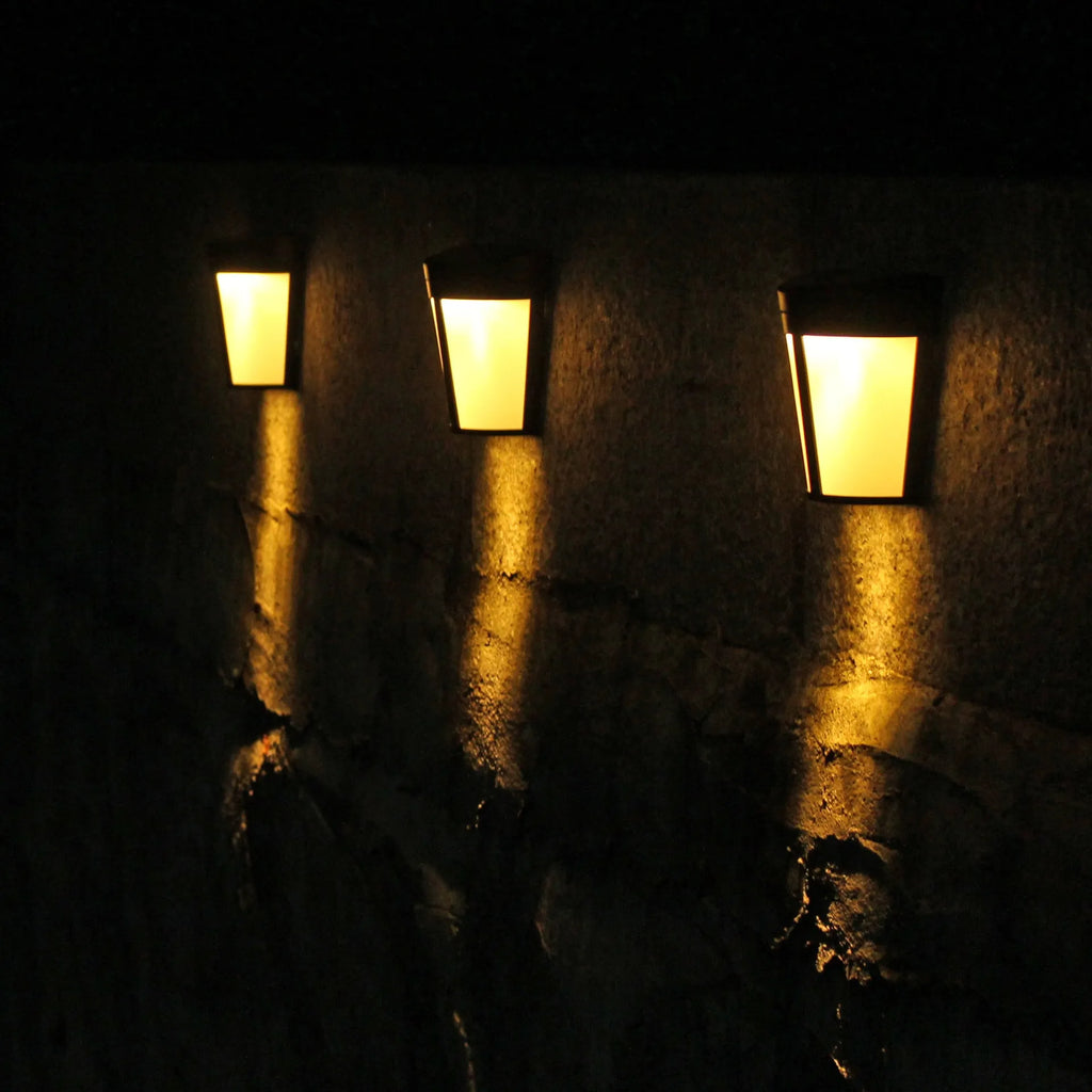 White solar wall lamp with 6 LEDs for outdoor garden lighting