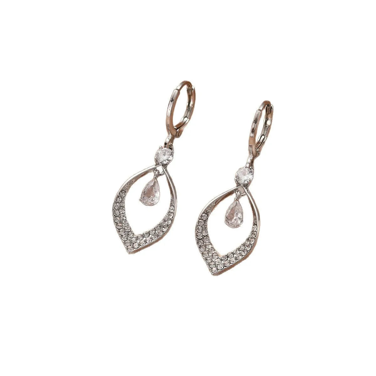 A pair of teardrop-shaped zircon water drop tassel earrings with gold-coloured buckles.