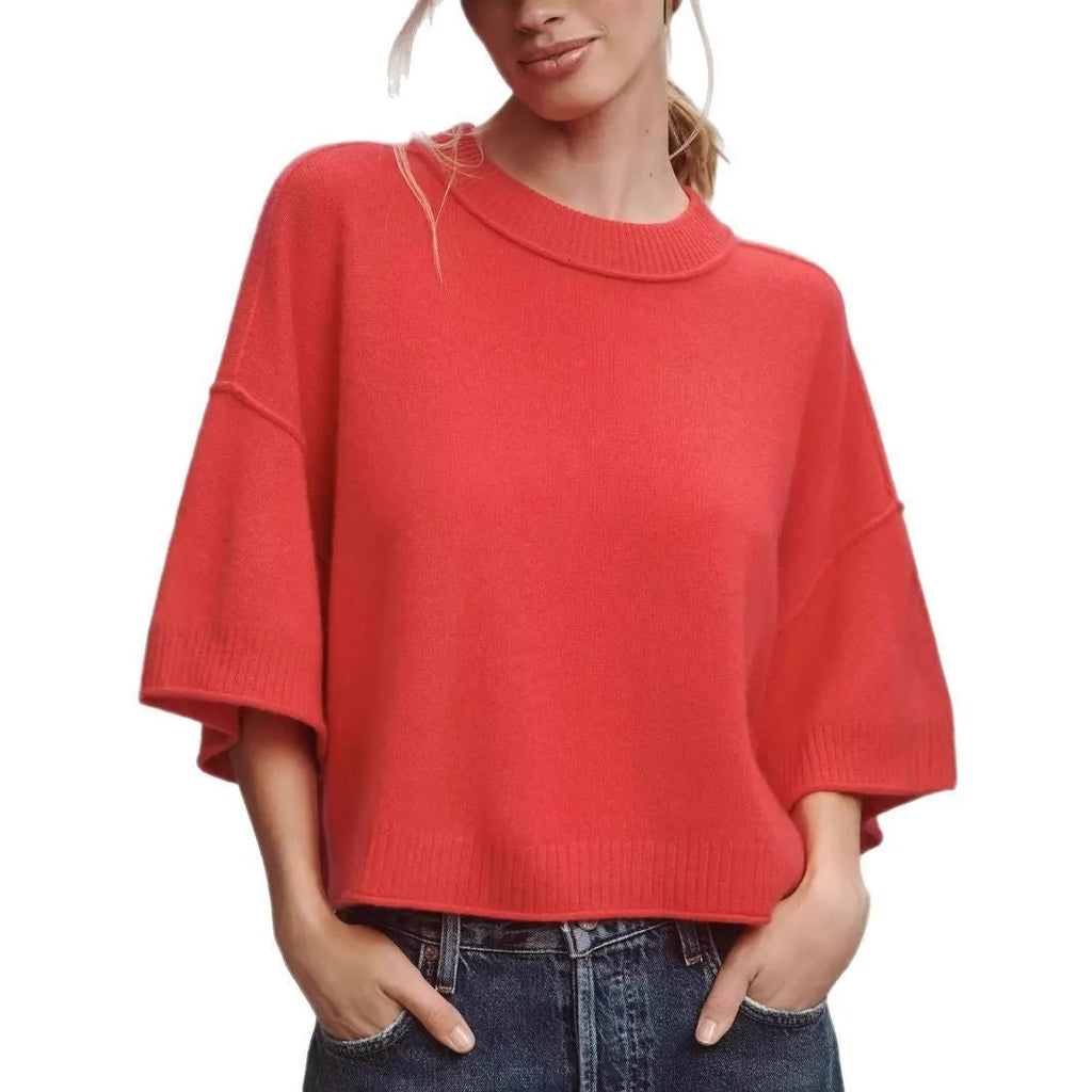 Women's red hot girl style short t-shirt with exposed navel design and regular sleeves