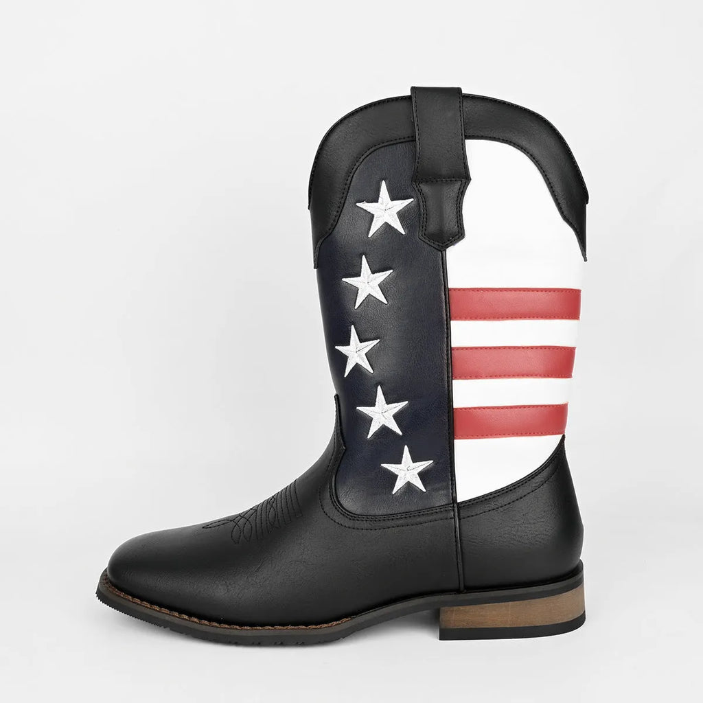 Men's black western cowboy boot with a five-pointed star decoration and round toe.