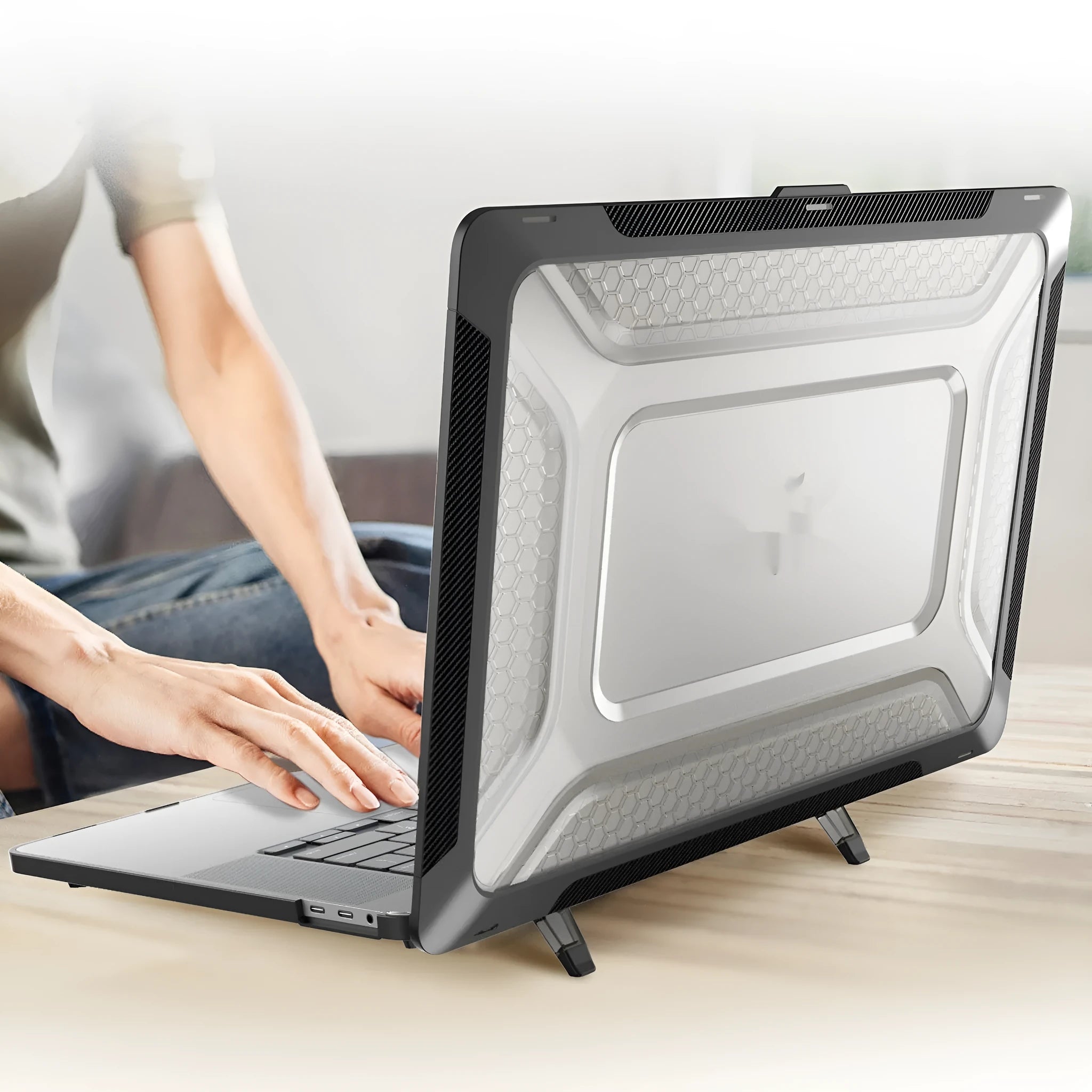 MacBook protective case shell in four colour options for Air and Pro laptop models