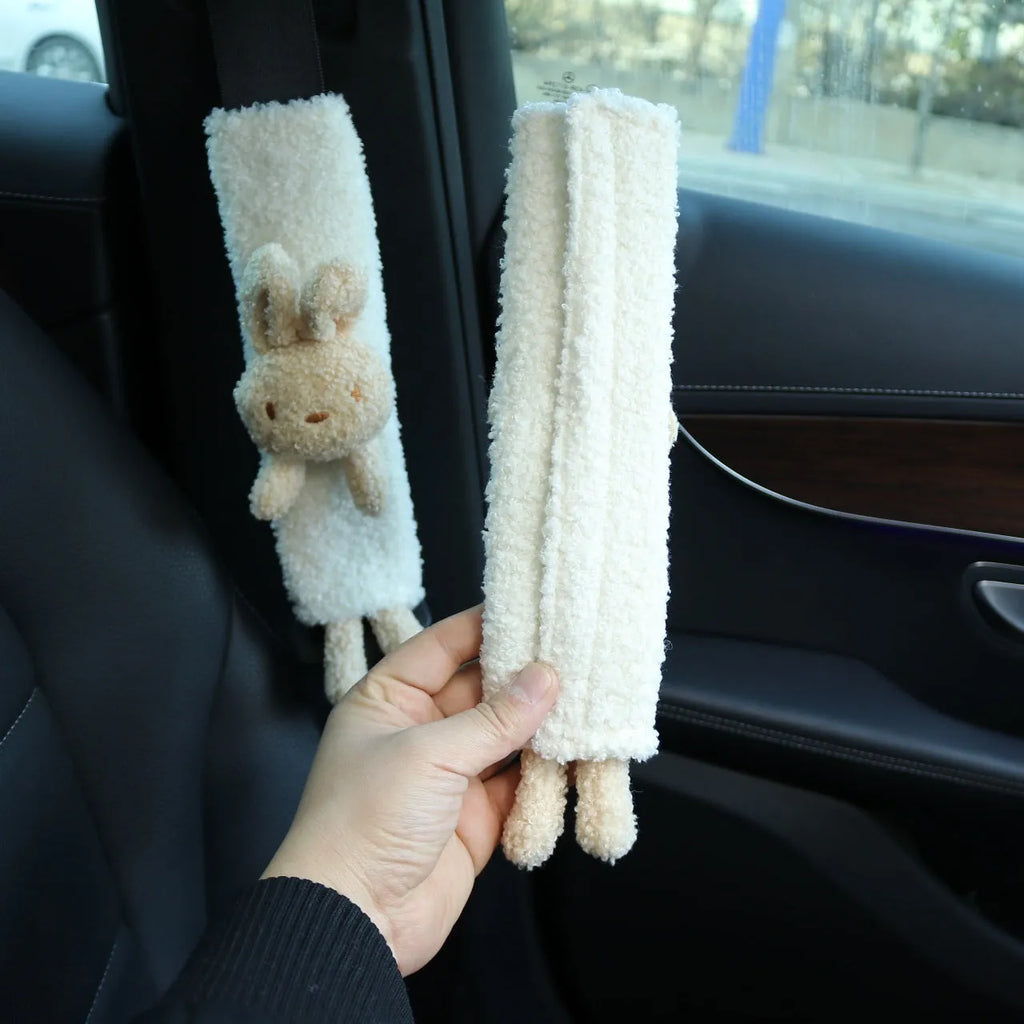 Cartoon plush car seat belt shoulder protector in lamb wool with bear design