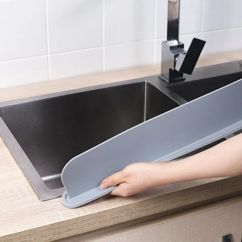 Silicone kitchen sink water blocking plate splash guard in grey blue colour