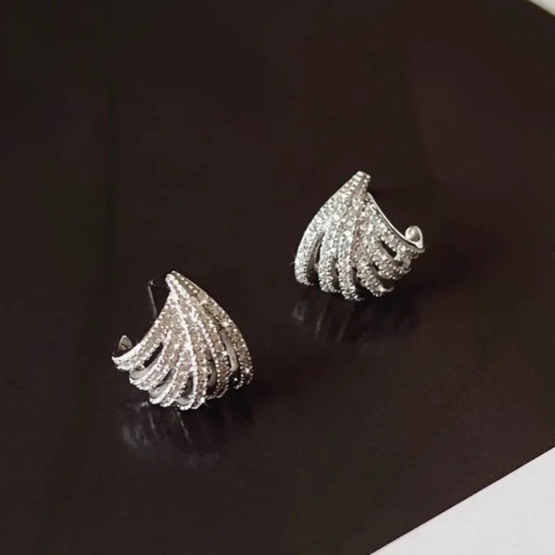 Geometric line design women's earrings with electroplated platinum finish on zircon material