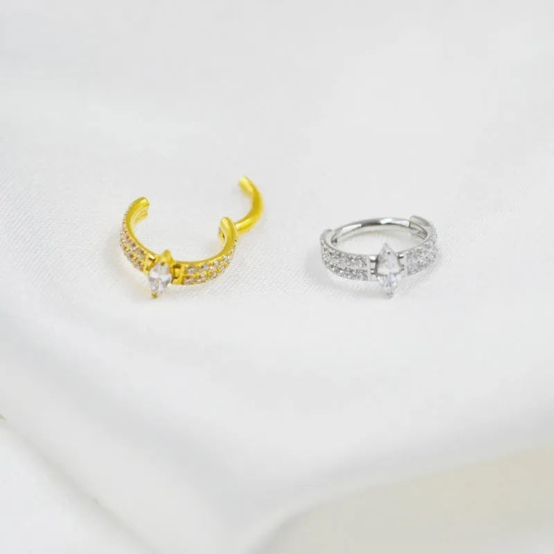 Heart-shaped titanium steel earrings with zircon stones in silver or gold colour, measuring 1.2x8mm.
