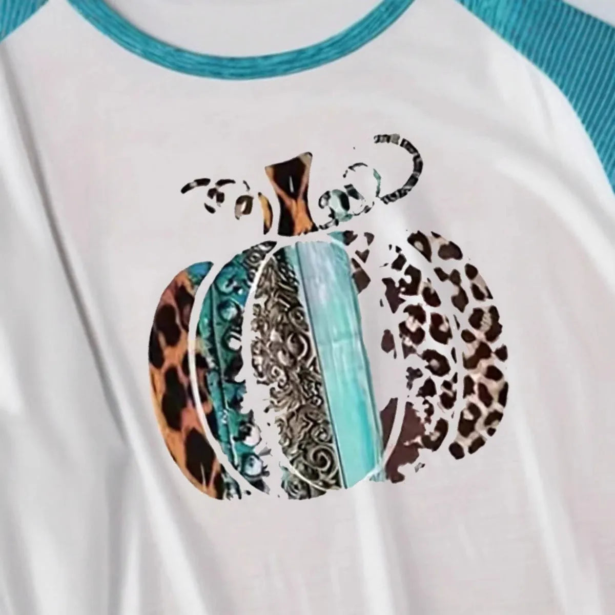 Sky blue Halloween t-shirt with 3D pumpkin print, long sleeves, regular fit