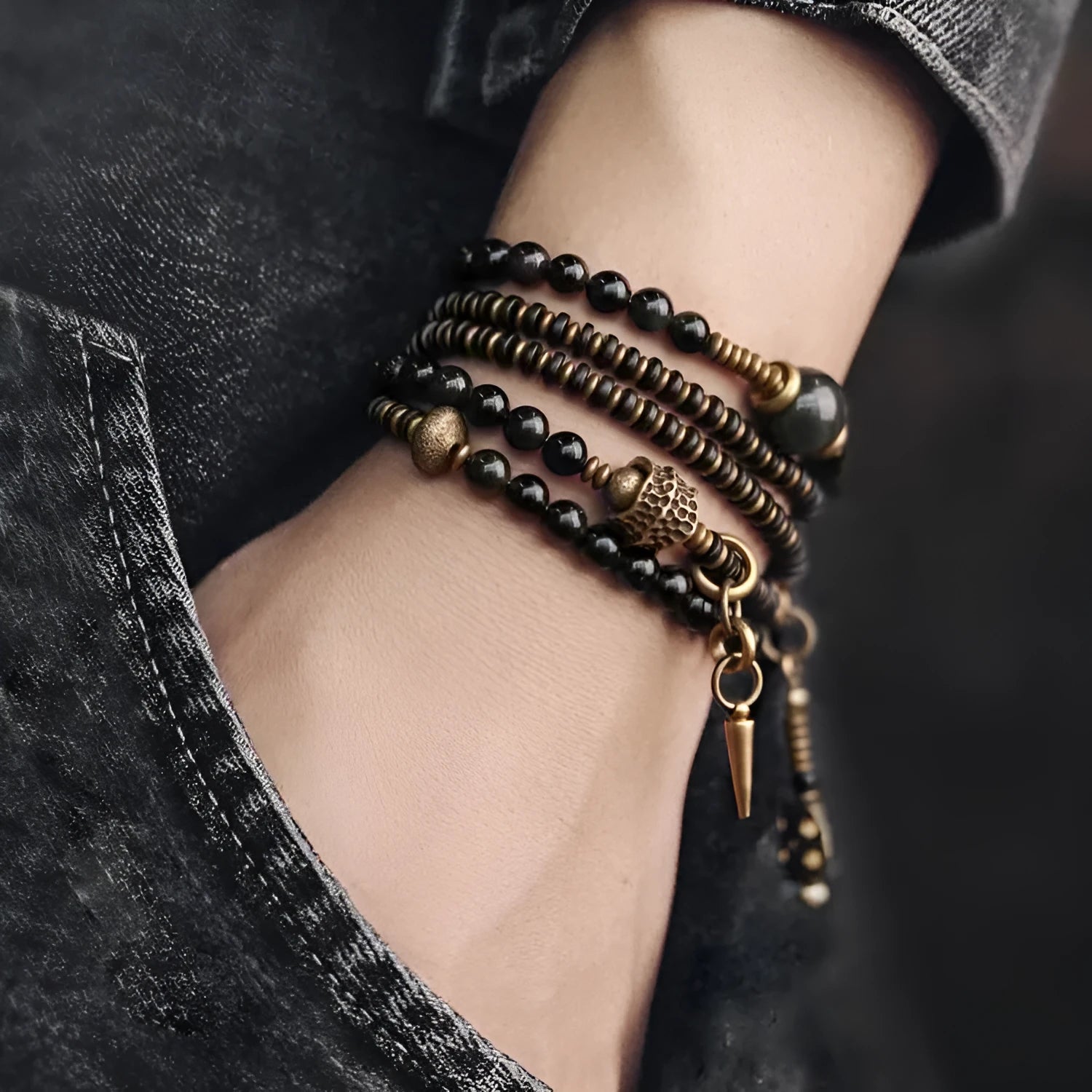 Black multi-layered bracelet with colourful geometric beads in retro design
