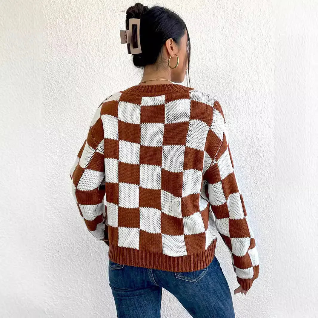 Dark brown plaid loose round neck pullover sweater with long sleeves