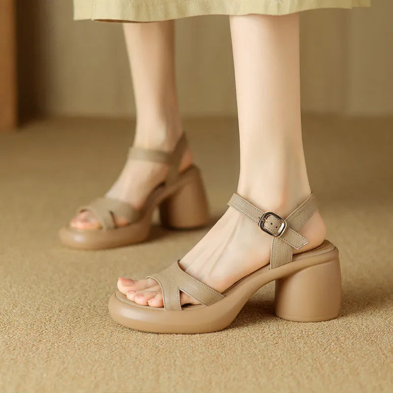 Women's open toe platform sandals in microfiber and rubber, round toe design