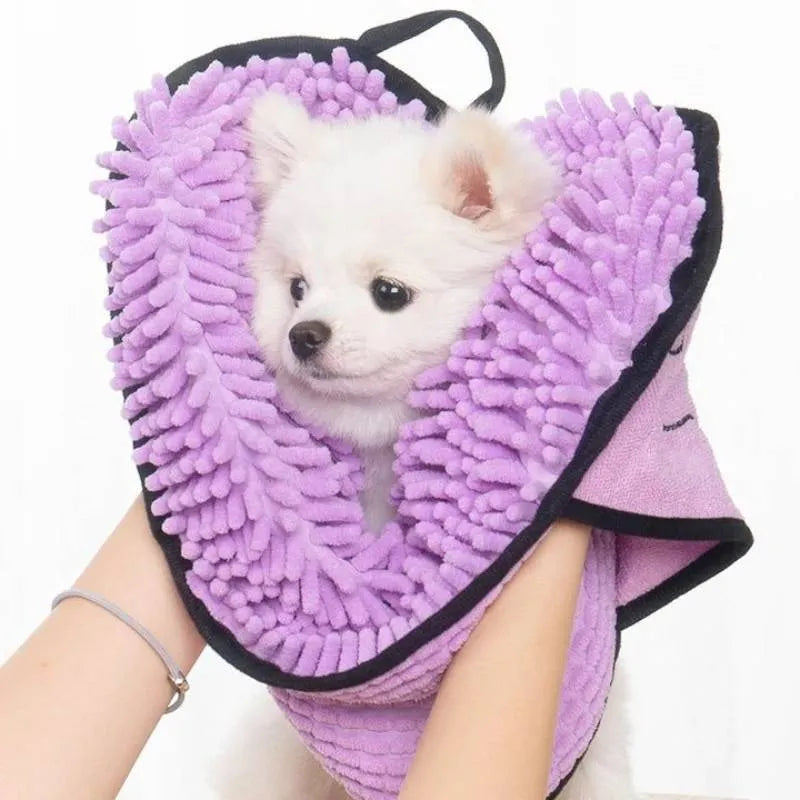 Blue pet bath drying towel for dogs and cats, 62 cm long by 23 cm wide.