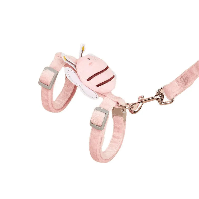 Outdoor adjustable cat rope leash with bee-shaped decoration in pink, yellow or blue colours