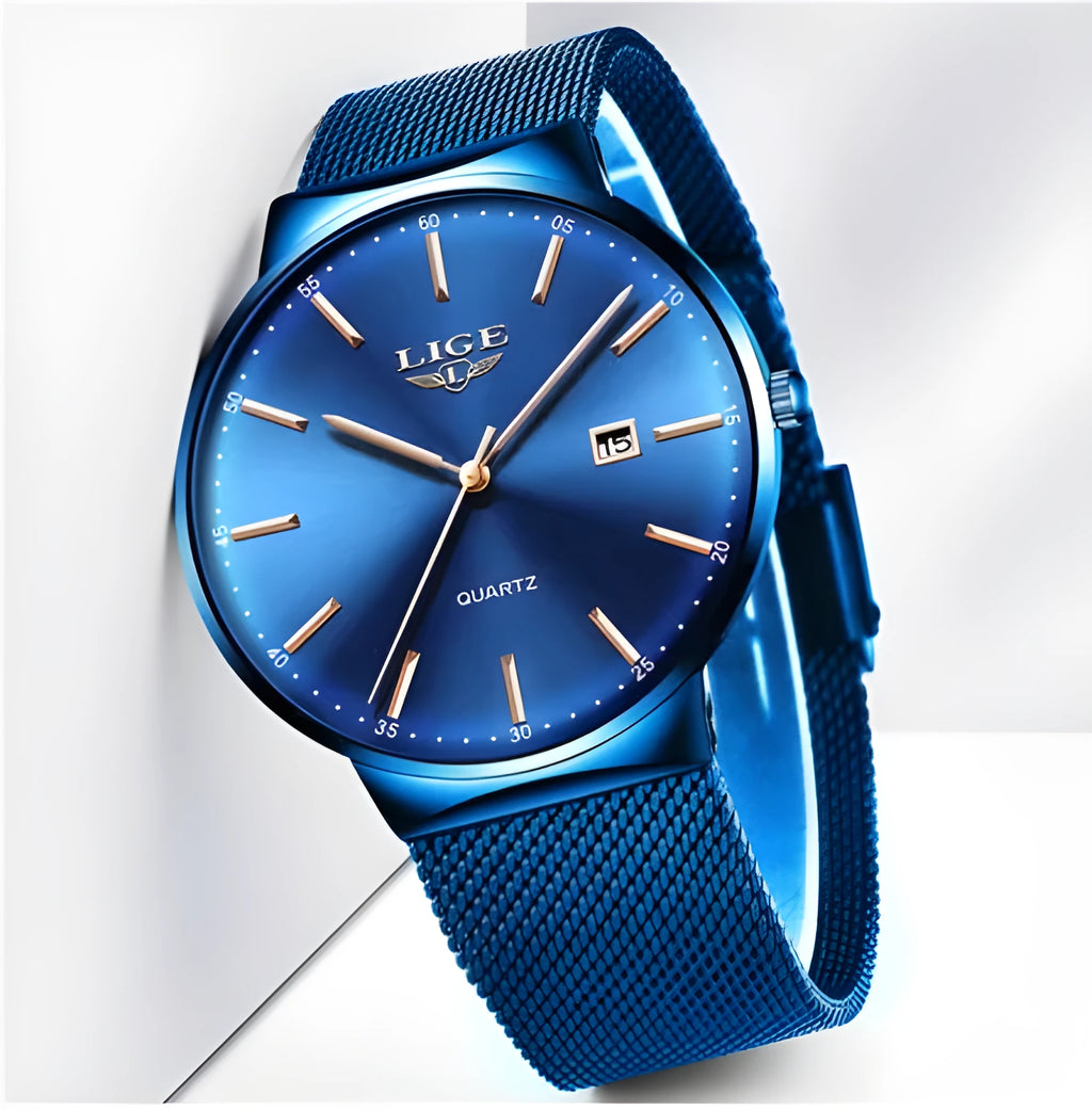 Men's stainless steel watch with 40mm dial, black blue colour, and metal case
