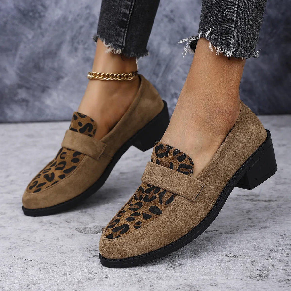 Leopard print suede casual pumps with chunky heel and pointed toe in three colour options
