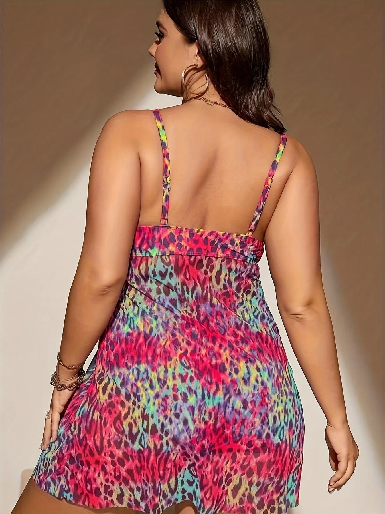 Plus size women's skirt split bikini swimsuit in polyester fabric with sleeveless top and skirted bottom