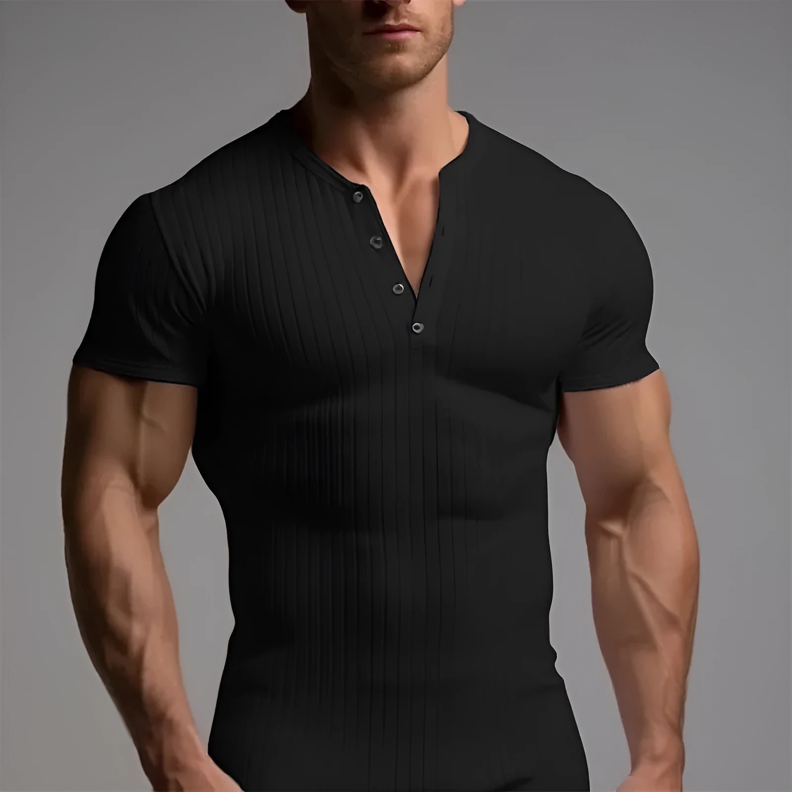 Men's slim-fit short-sleeved sports t-shirt in solid colour on a plain background