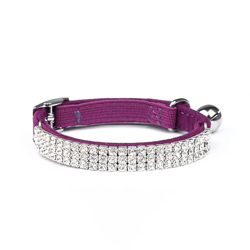 Velvet cat collar with rhinestone decoration in five colour options, adjustable 20-30 cm length