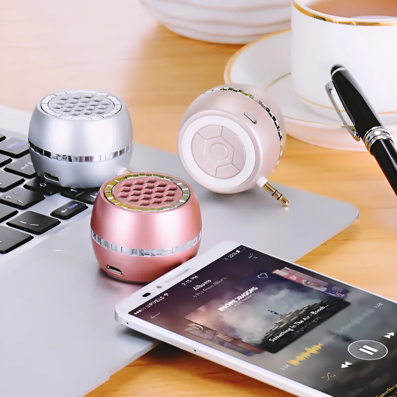 Universal external amplifier speaker in black, local gold, and rose gold colour options.