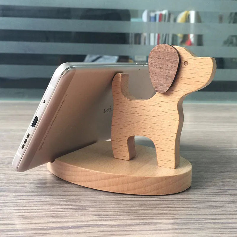 Resin animal-themed mobile phone holder with lazy bracket design for desk organisation
