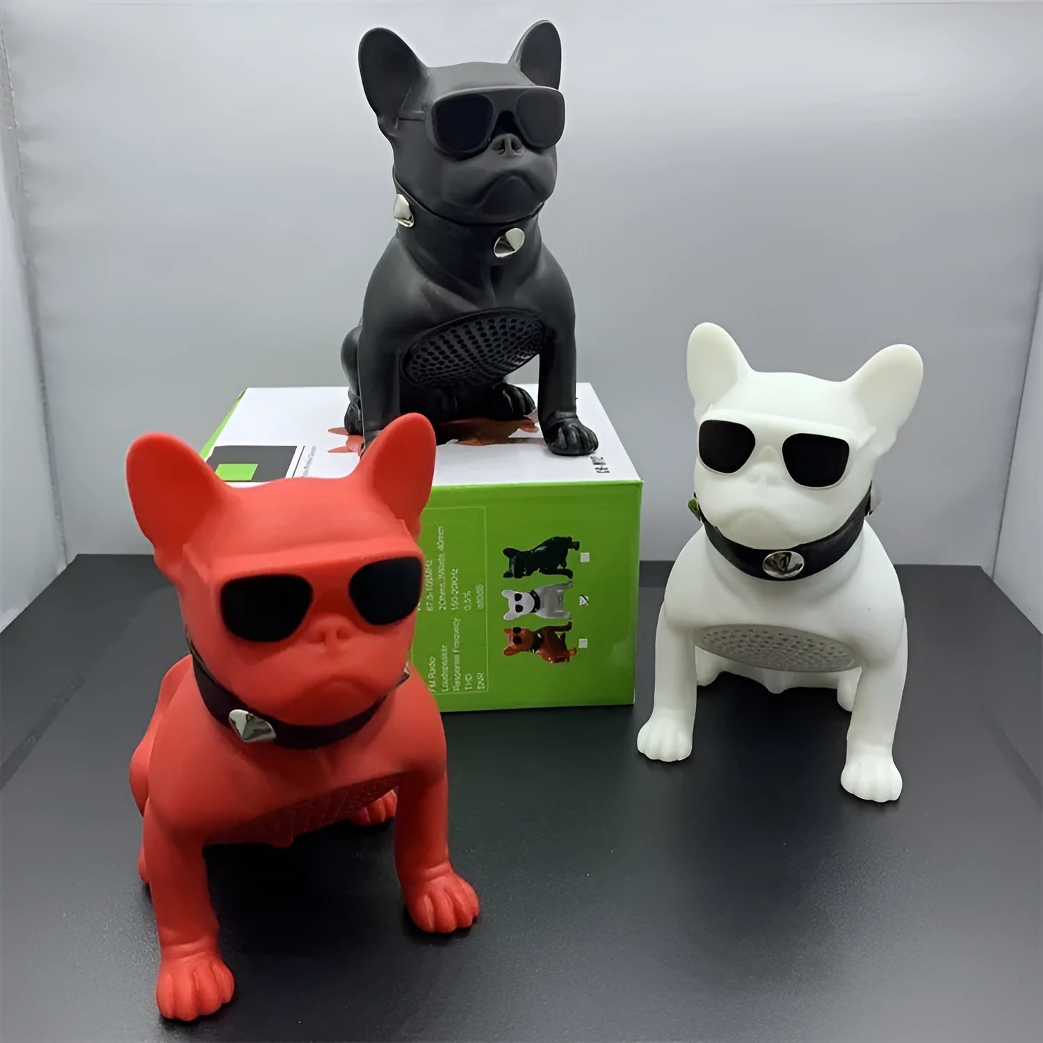 Mini bulldog-shaped Bluetooth wireless speaker in black, red, or white colours
