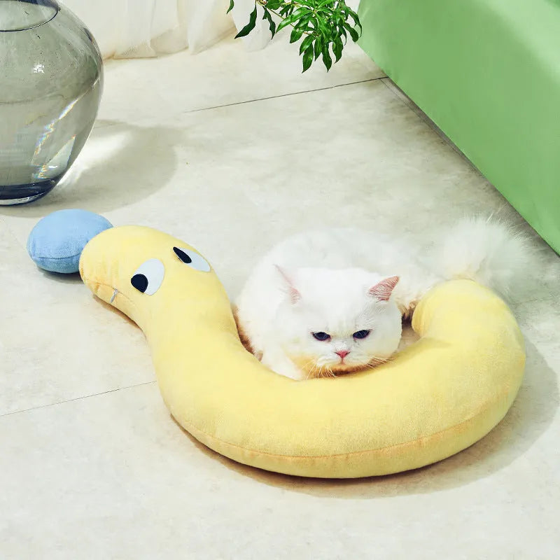 Blue rectangular pet pillow measuring 62cm by 39cm for cats and dogs.