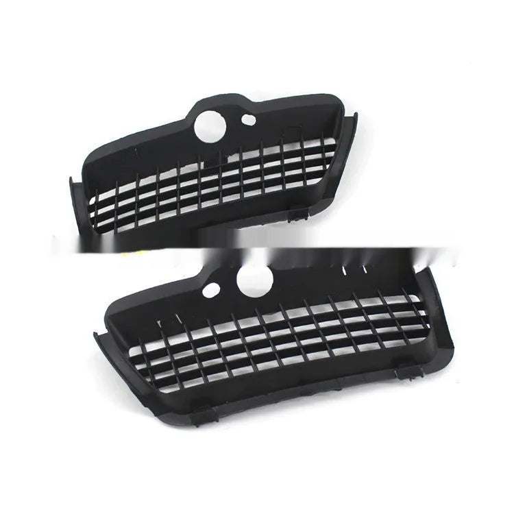 Black ABS plastic fog light cover pair for Volkswagen Golf 3 front bumper.