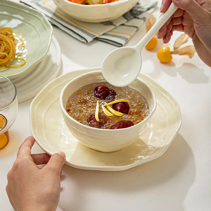 Seven-piece solid colour ceramic tableware set with modern Japanese design in gift box packaging