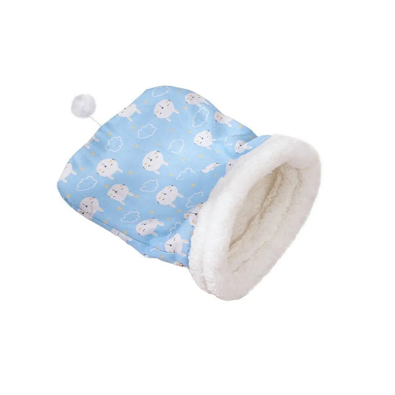 Cat sleeping bag nest measuring 50x40cm with flannel lining and removable cover
