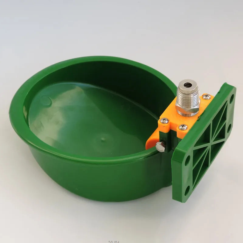 Green engineering plastic drinking bowl for sheep and pig farm use