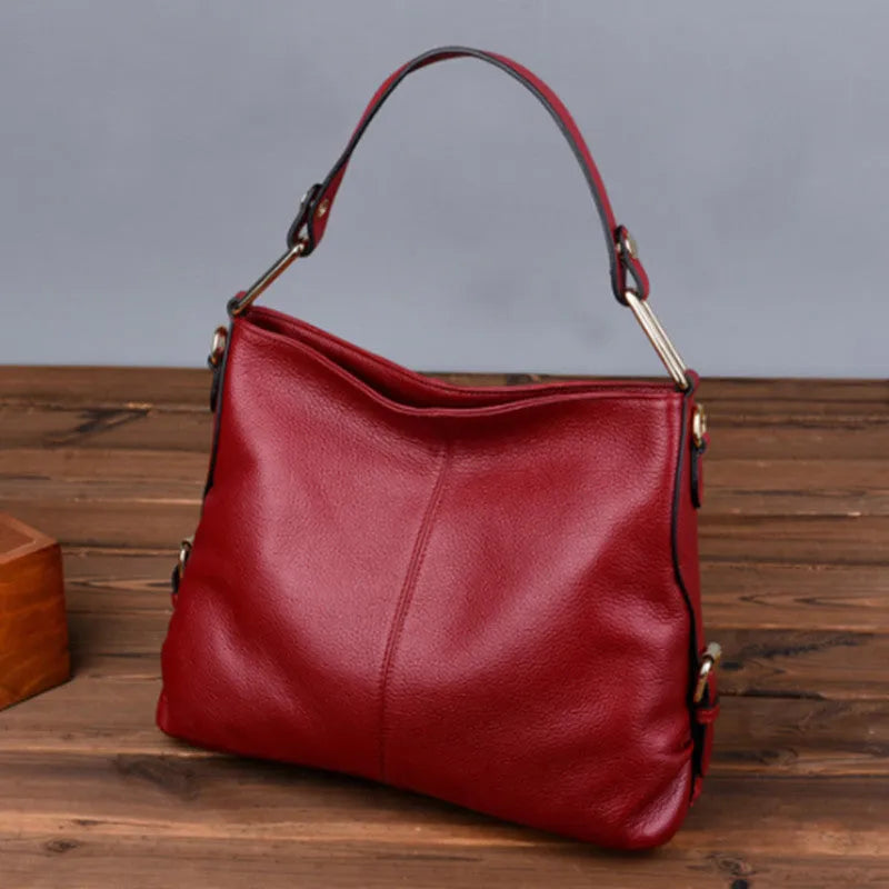 Genuine leather crossbody bag vertical square shape with multiple internal compartments in black colour
