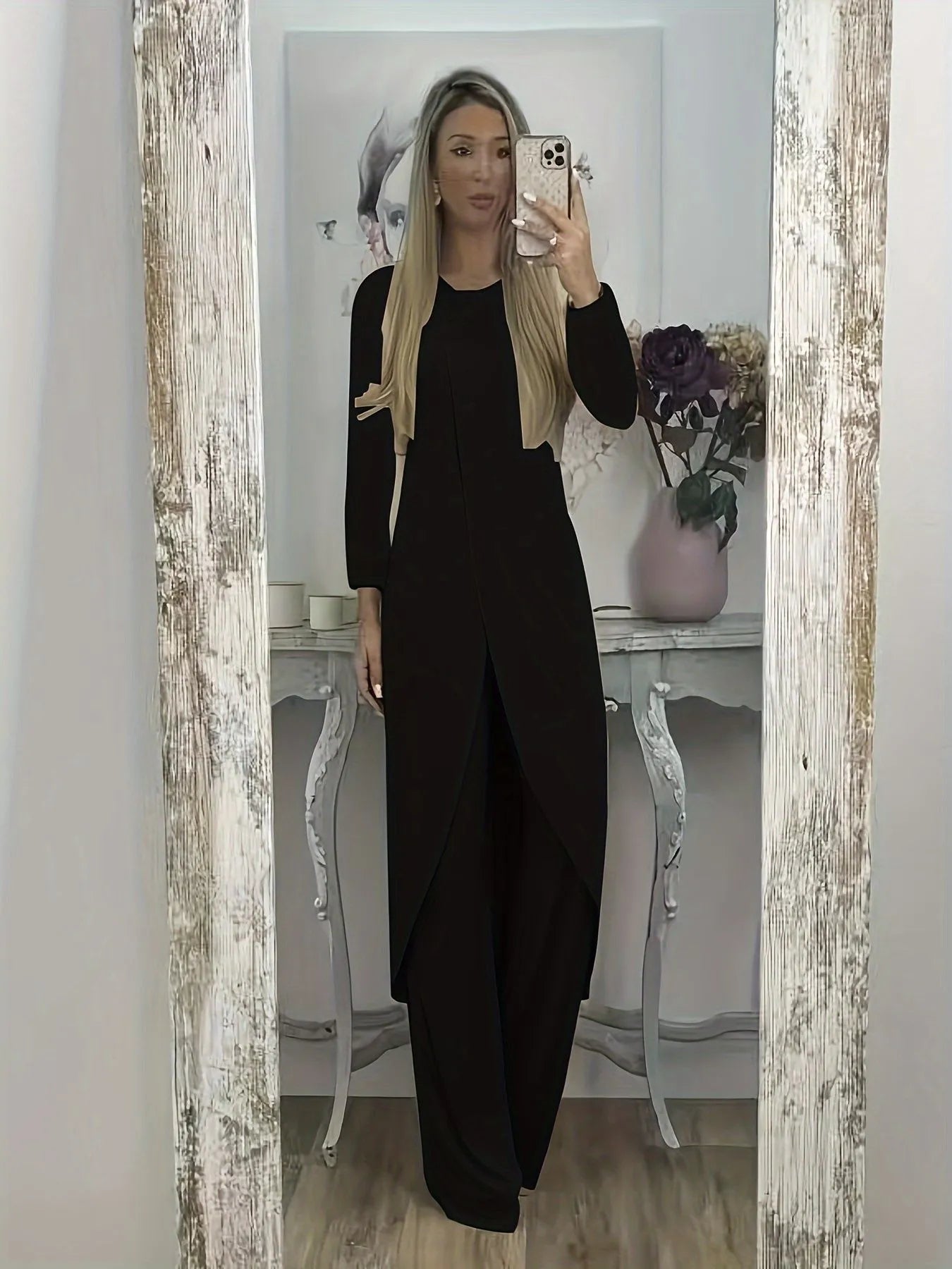 Casual long sleeve two-piece set with loose round neck top and matching trousers in polyester