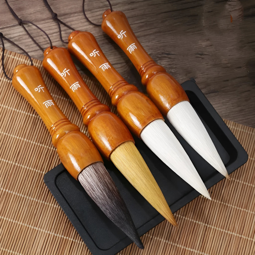 Large Chinese painting wrist brush with sheep hair bristles and big bucket handle