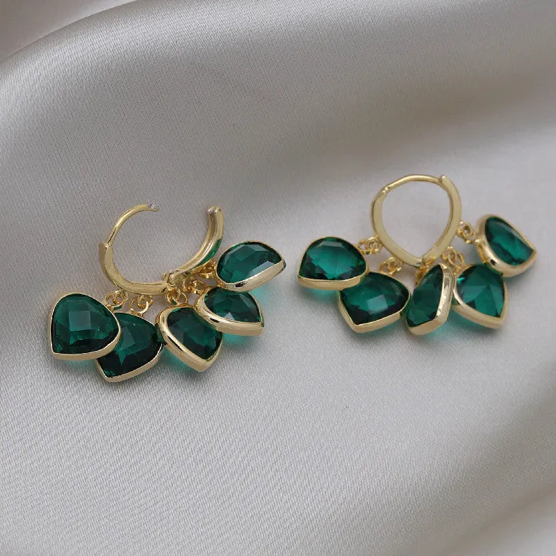 Green heart pendant glass ear clip earrings with Korean style design and alloy gemstone details