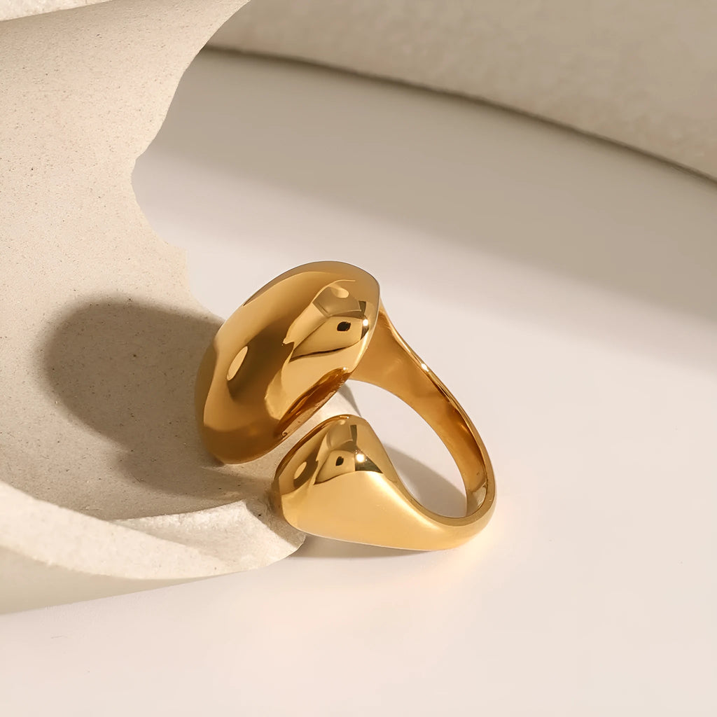 Women's geometric open circle stainless steel ring with electroplated JDR2405081 finish