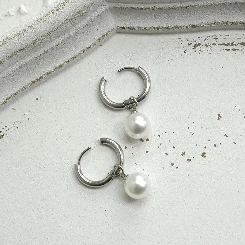 Women's geometric alloy pearl earrings with titanium steel posts in hip hop style