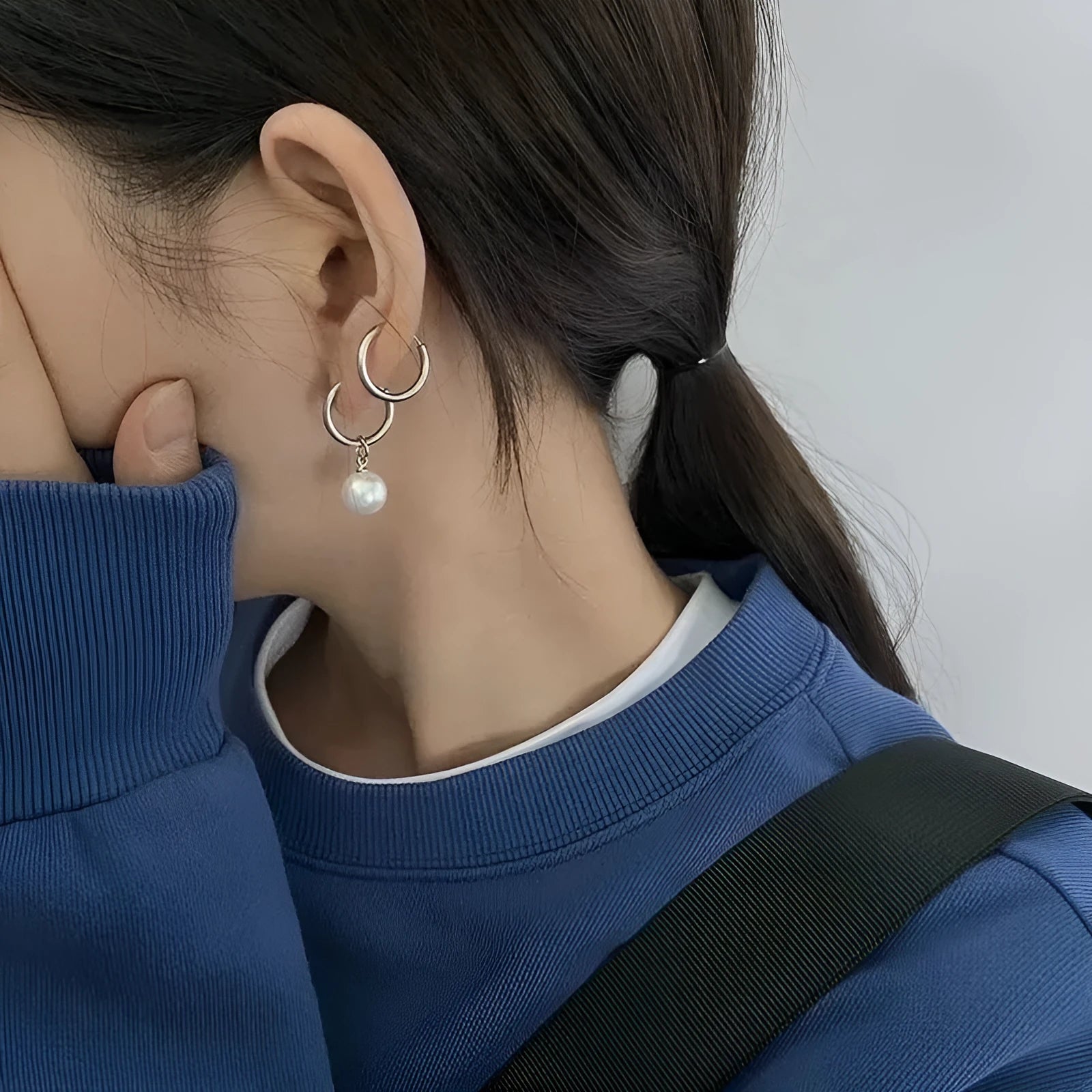 Women's geometric alloy pearl earrings with titanium steel posts in hip hop style